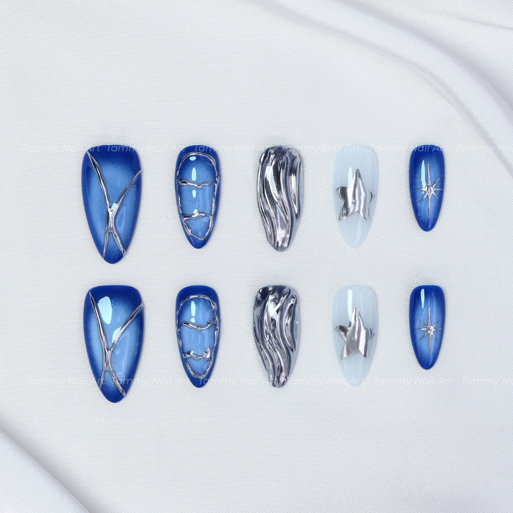 Press On Nail Y2K Ocean Gothic