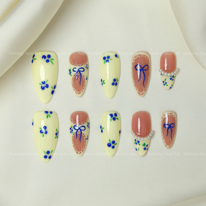 Press On Nail Sweet Blueberry Bows
