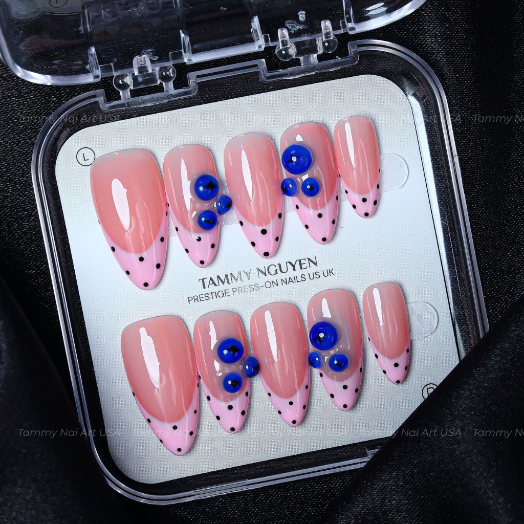Press On Nail Cute Blueberry