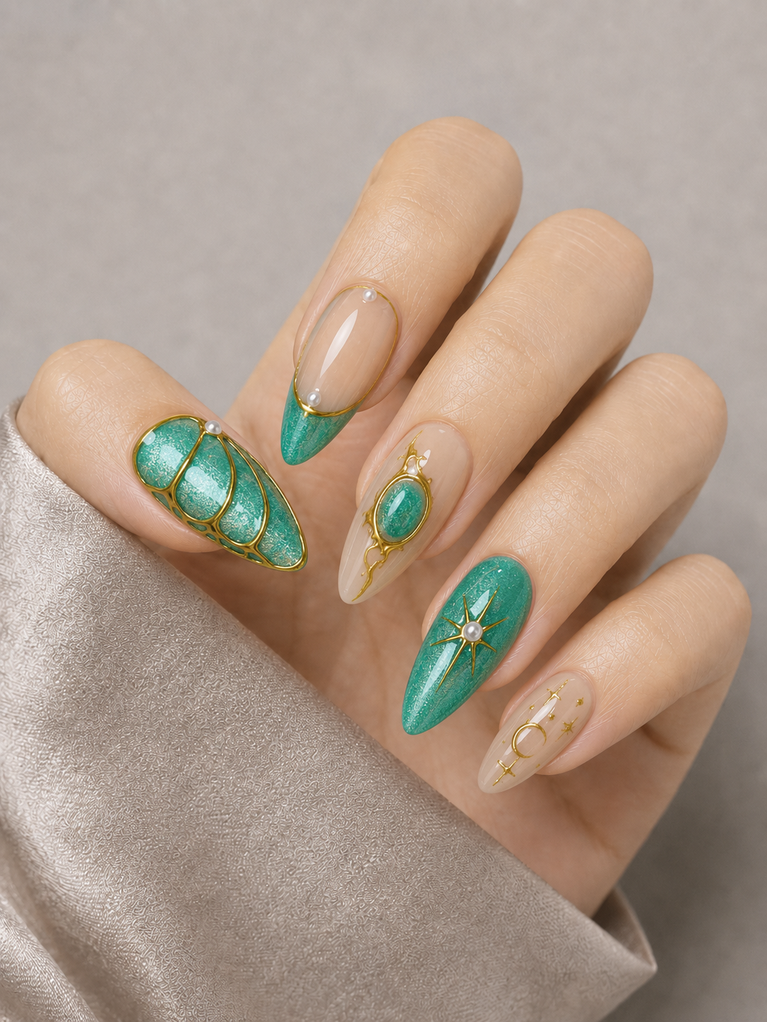 Press On Nail Y2K Green Cat Eye