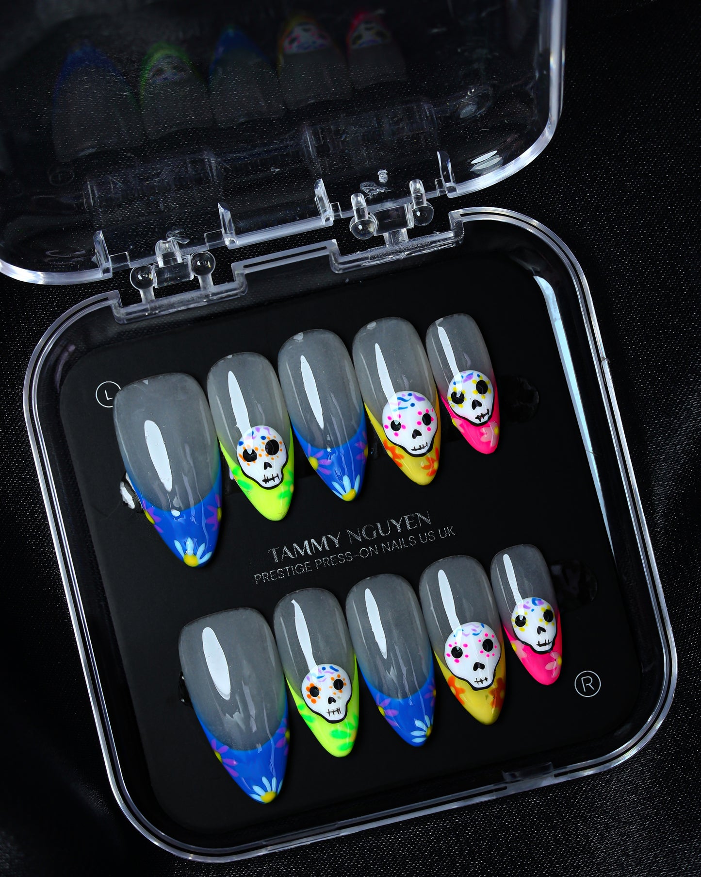Press On Nail 3D Colorful Skull