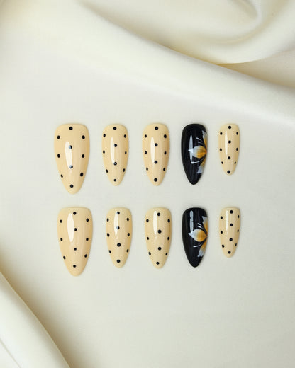 Press On Nail Black Floral Polka Dot