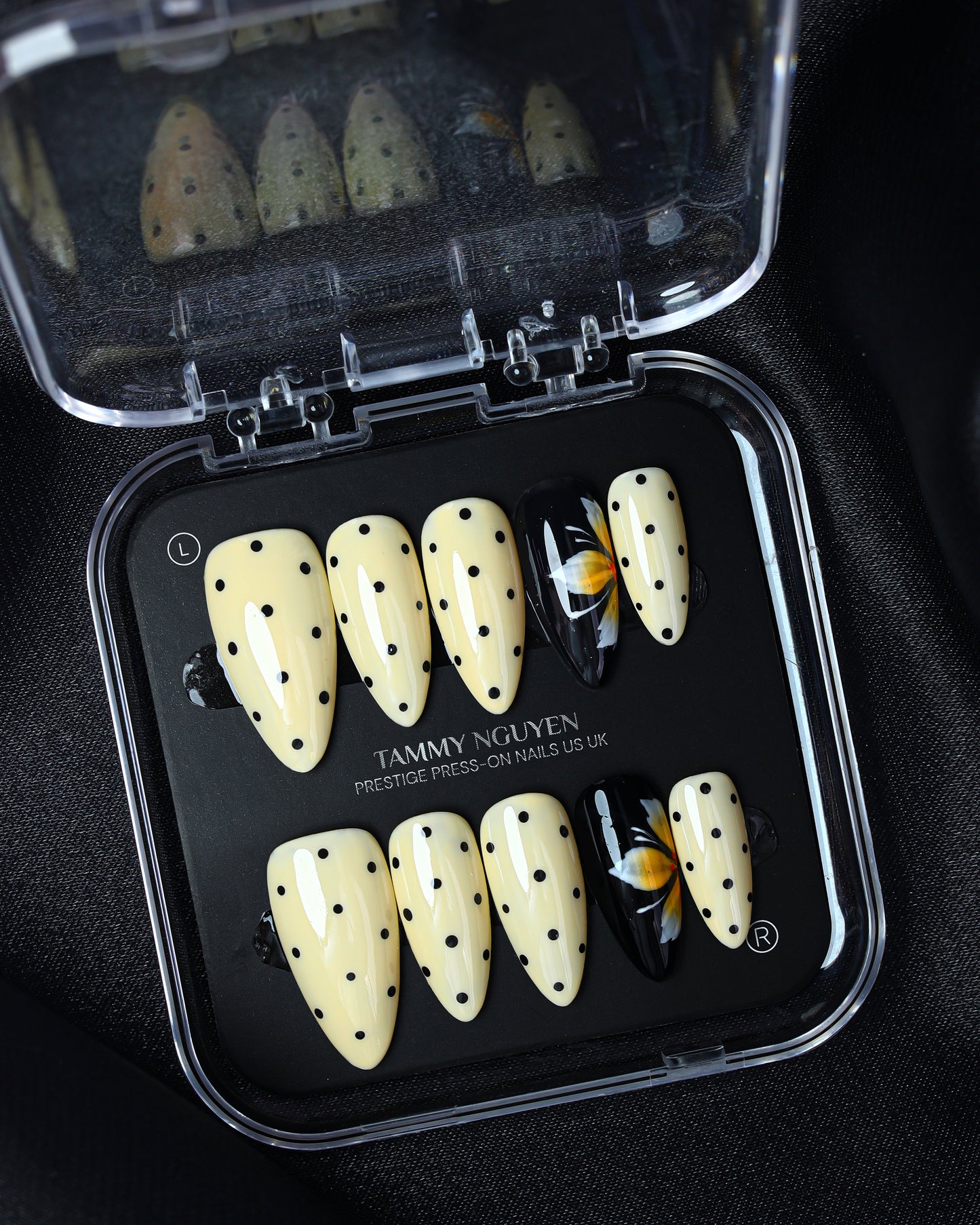 Press On Nail Black Floral Polka Dot