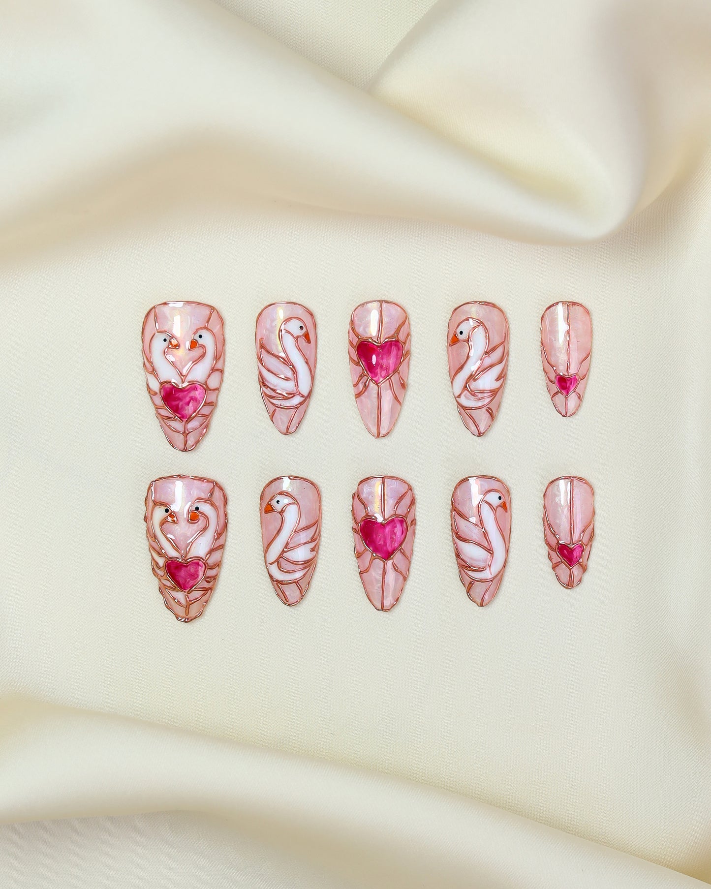 Press On Nails Luxury Swan Almond