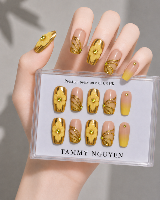 Press-on Nails Royal Bloom