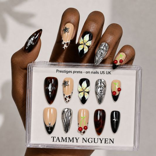 Press-on Nails Cherry Gothic