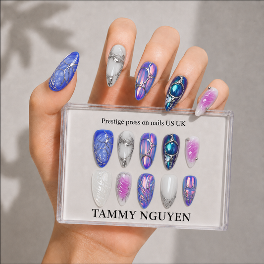 Press-on Nails Y2K Siren