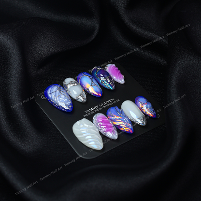 Press-on Nails Y2K Siren