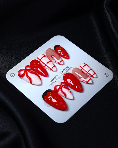 Press On Nail Sweet 3D Strawberry