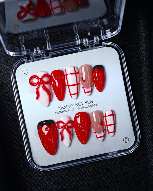 Press On Nail Sweet 3D Strawberry