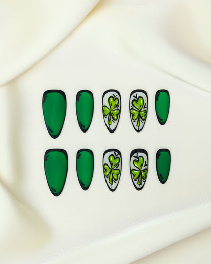 Press On Nail Green Clover Almond