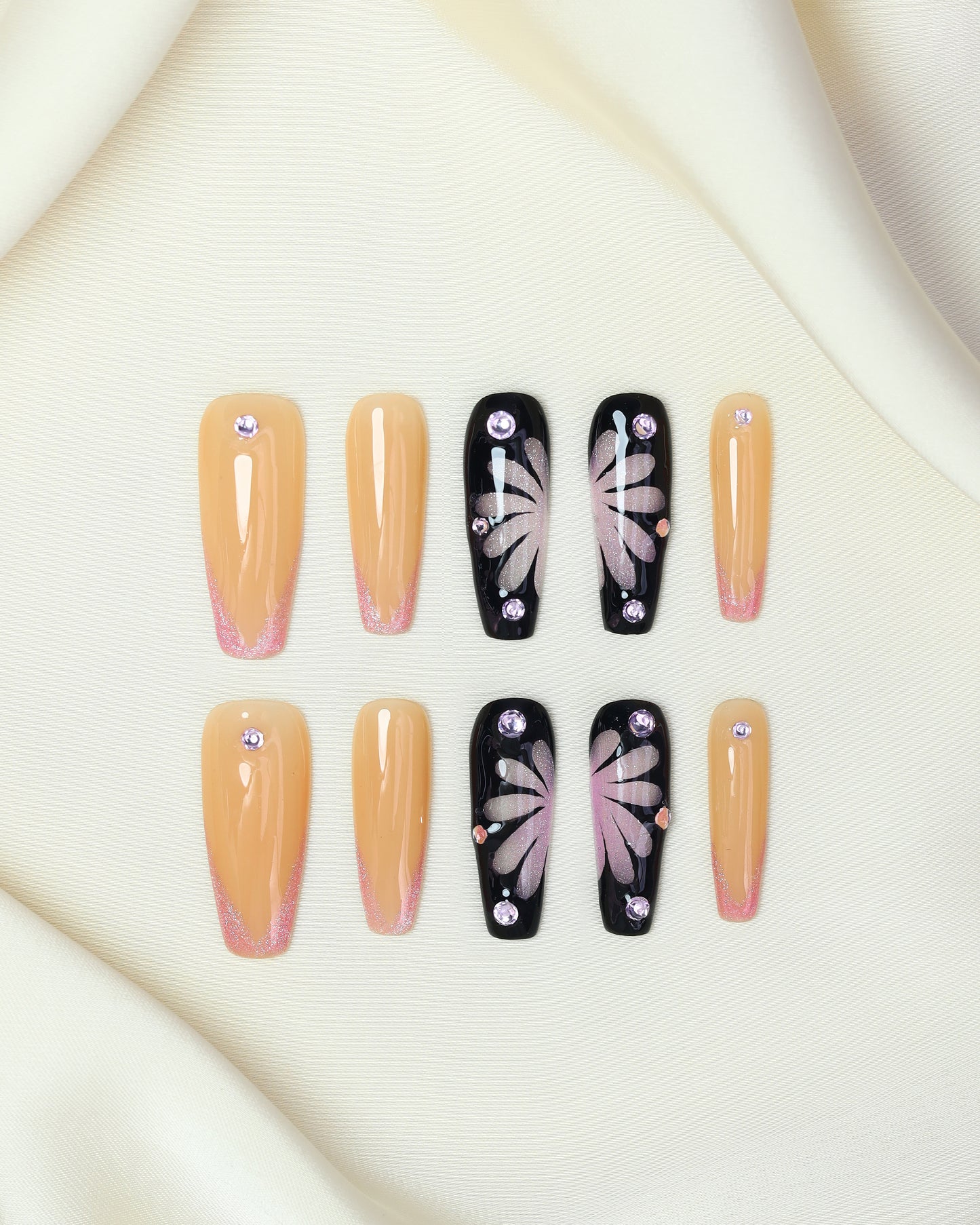 Press On Nail Black Coffin Flower