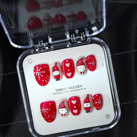 Press-on Nails Merry Gnome