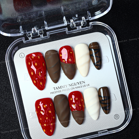Press-on Nails Chocolate Valentine