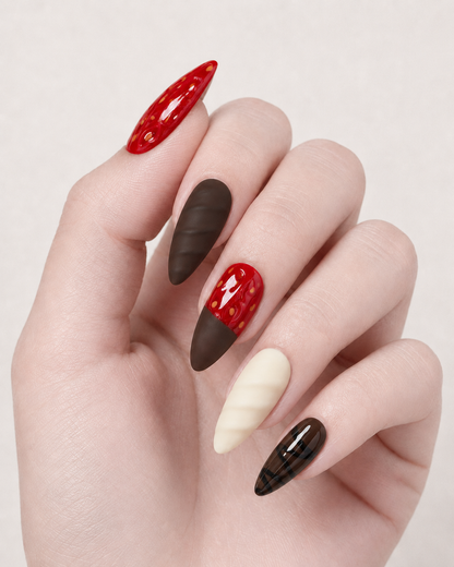 Press-on Nails Chocolate Valentine