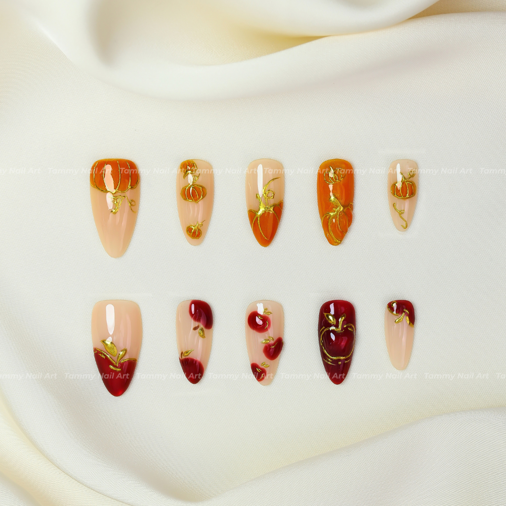 Press-on Nails Vampire Bite
