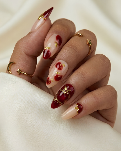 Press-on Nails Vampire Bite