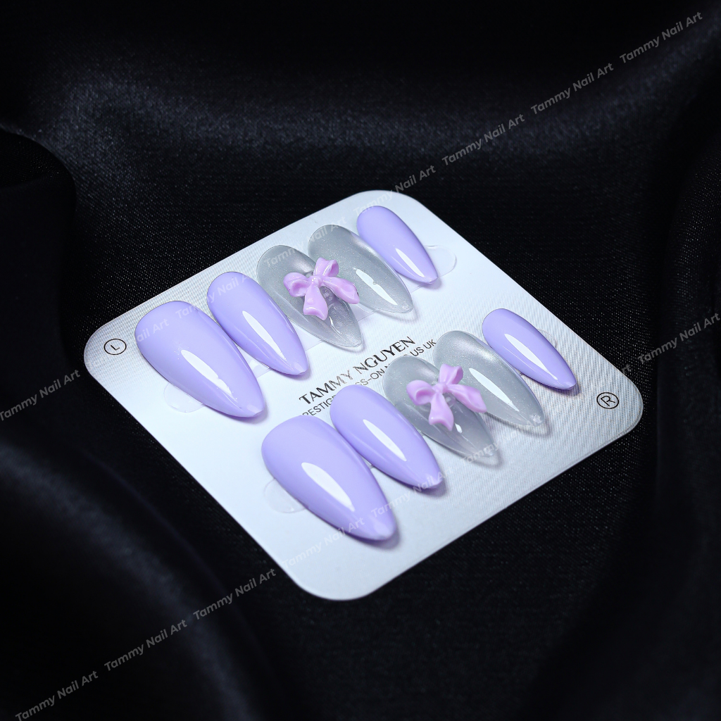 Press-on Nails Moonlit Ribbon