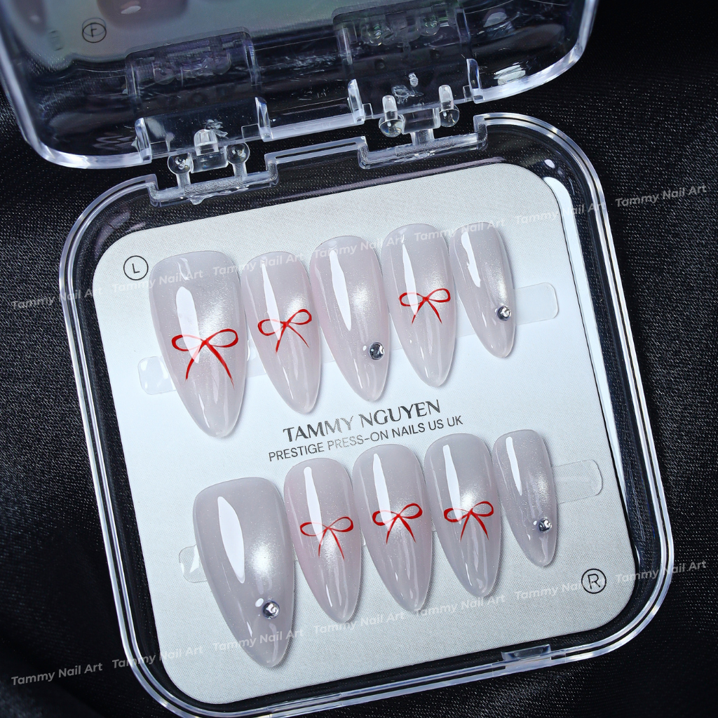 Press-on Nails Pearl Cat Eye Bow
