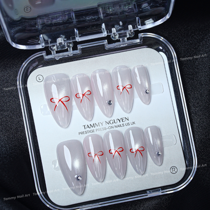Press-on Nails Pearl Cat Eye Bow