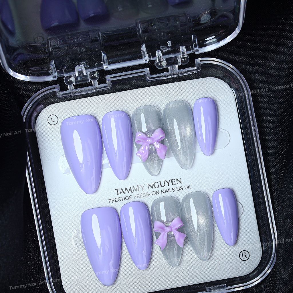 Press-on Nails Moonlit Ribbon