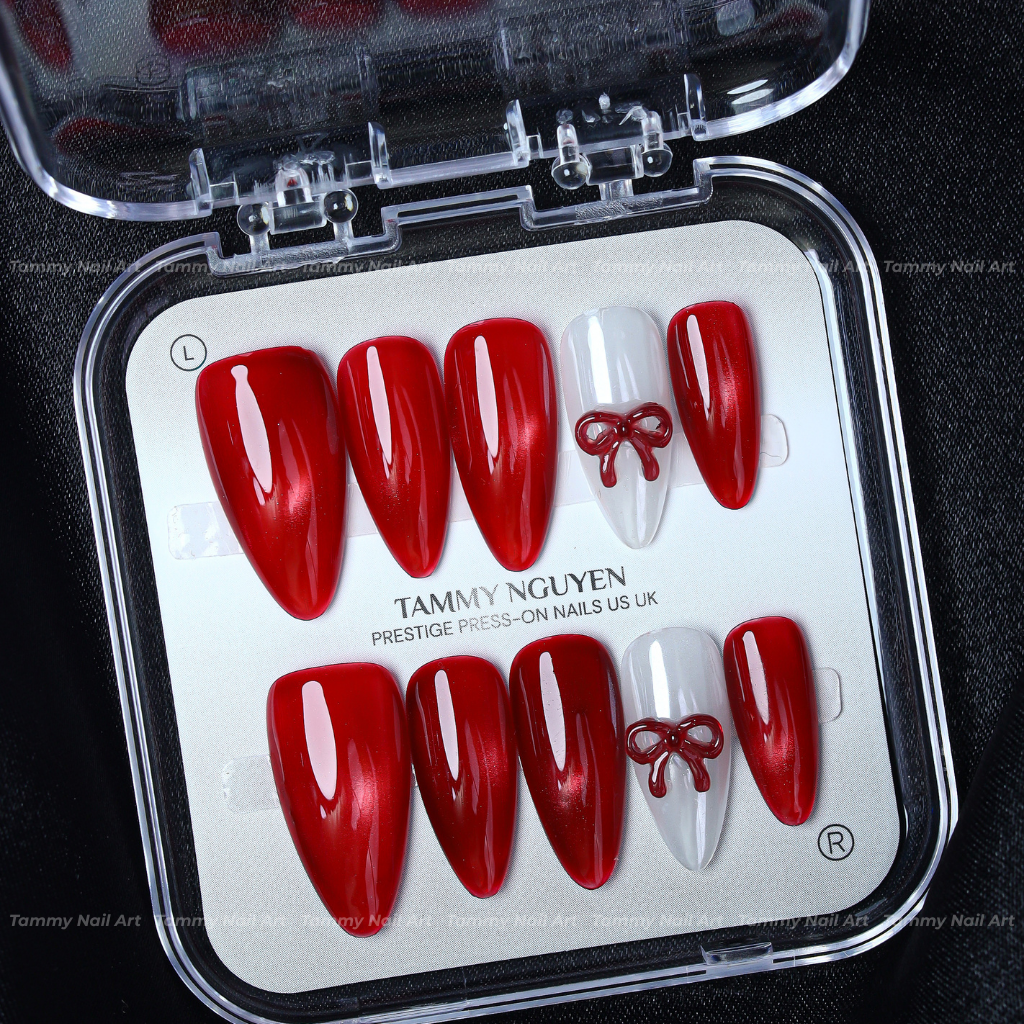 Press-on Nails Noel Red Bow