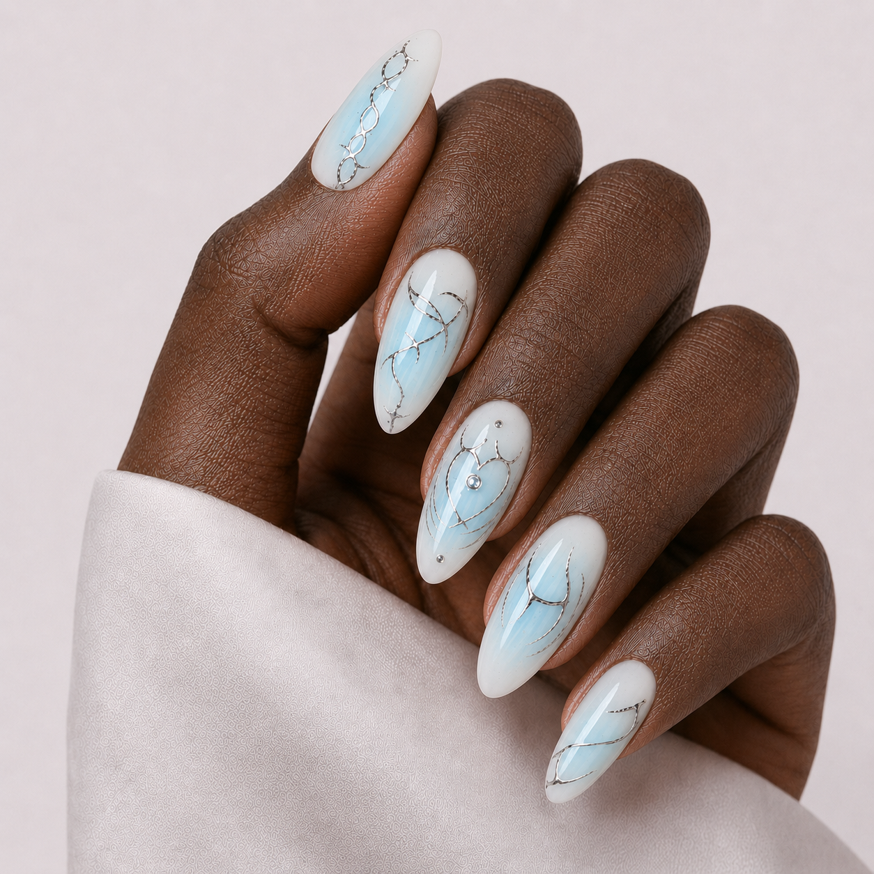 Press On Nail Y2K Blue Aura 3D Chrome