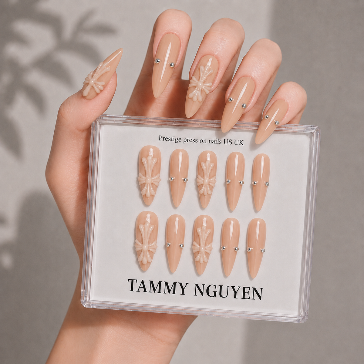 Press-on Nails Pearl Cross